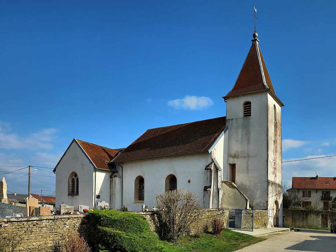 File:Courchapon, l'église.jpg