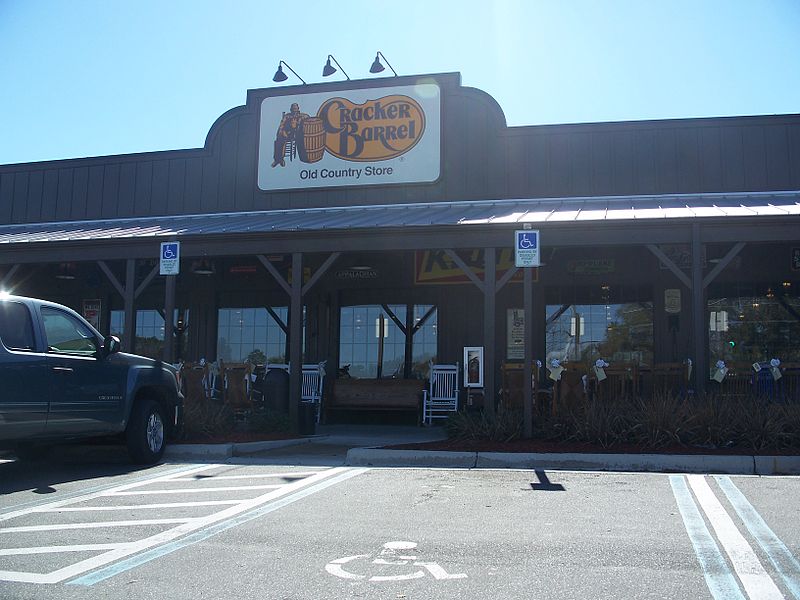 File:Cracker Barrel Belleview FL03.jpg