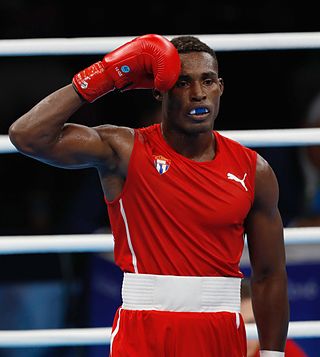 <span class="mw-page-title-main">Julio César La Cruz</span> Cuban boxer (born 1989)