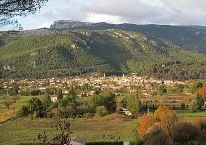 Comment aller à Cuges-Les-Pins en transport en commun - A propos de cet endroit