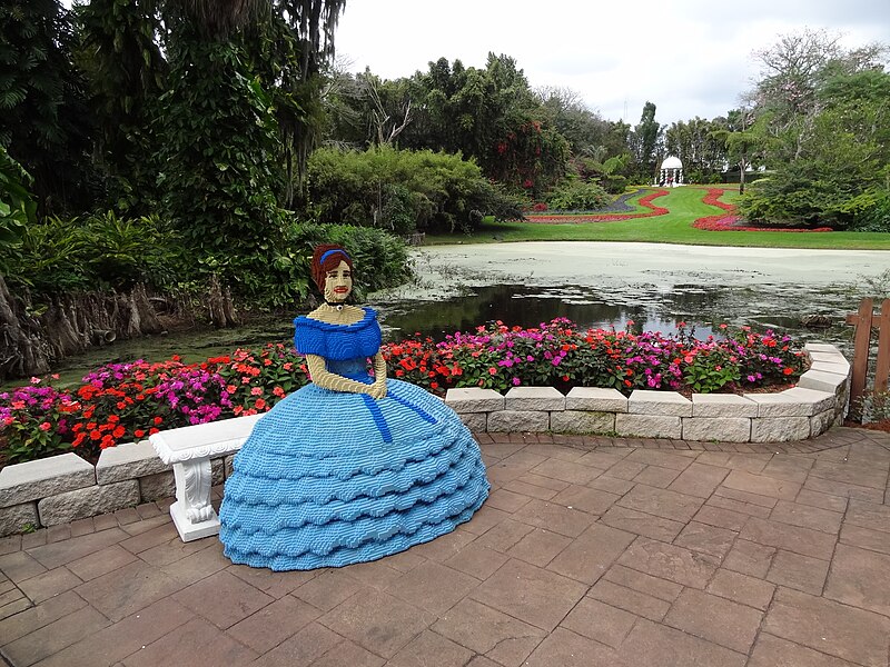 File:Cypress Gardens Legoland Florida.jpg