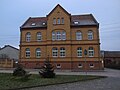 image=https://commons.wikimedia.org/wiki/File:Dessau-Ro%C3%9Flau,Schule_Gro%C3%9Fk%C3%BChnau.JPG