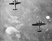 Dornier 17 bombers over West Ham.jpg