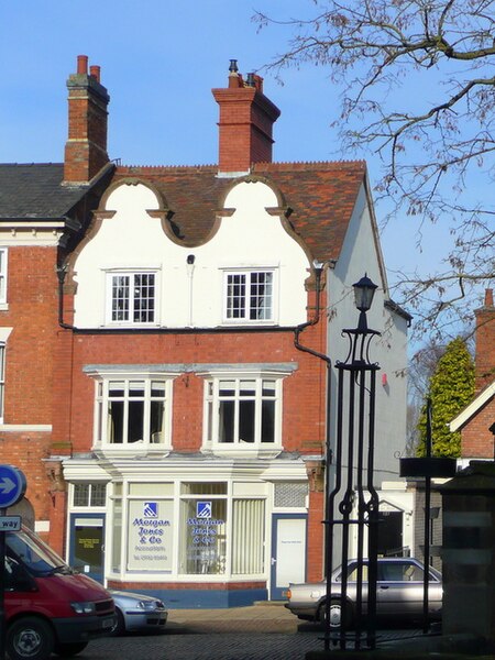 File:Dutch house in Newport - geograph.org.uk - 1150000.jpg