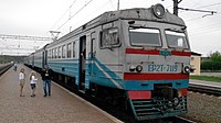 ER2T-7119 nas cores do PJSC "UZ" na estação Zhikhor (região de Kharkiv, Ucrânia)