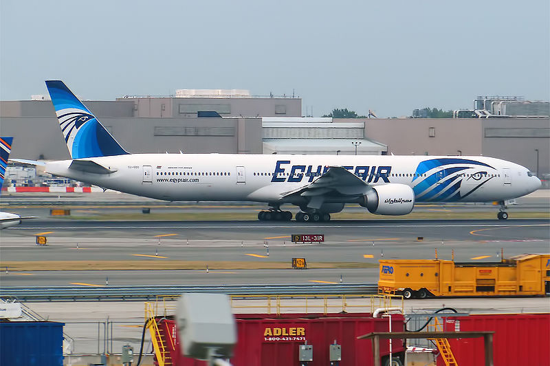 File:Egyptair, SU-GDO, Boeing 777-36N ER (15833852124).jpg