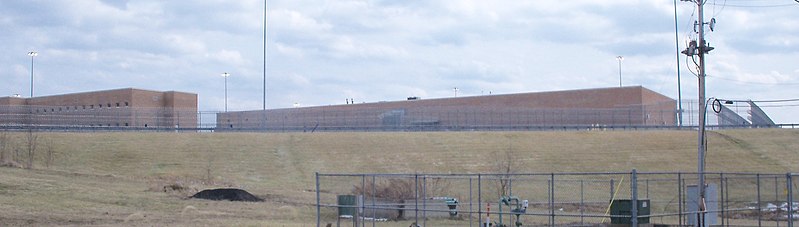 File:Elkton Federal Prison.JPG