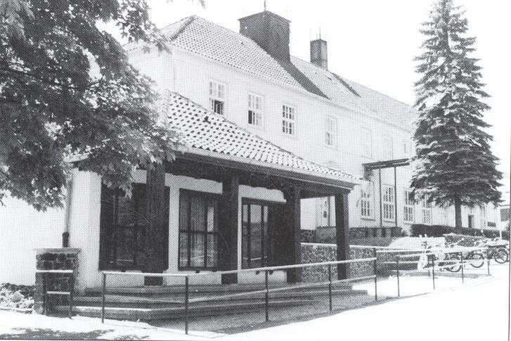 Datei:Empfertshausen Schnitzschule von 1937.pdf