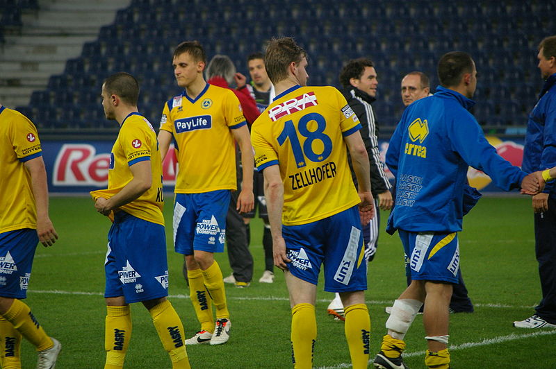 File:FC Liefering ver First Vienna FC 42.JPG