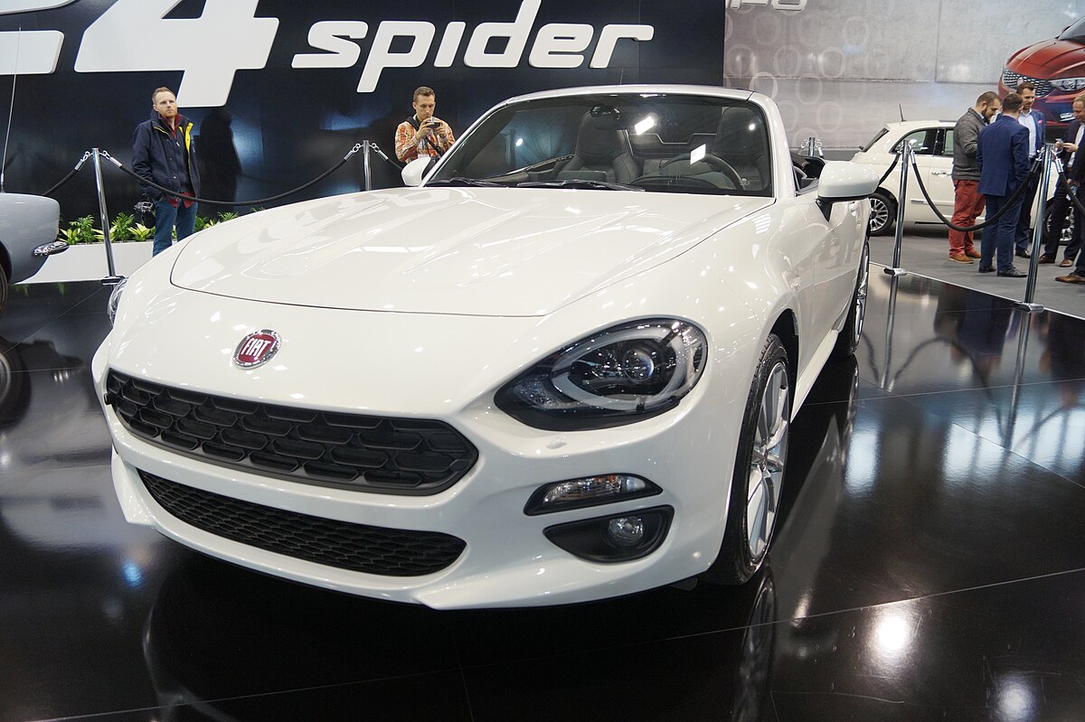 Fiat 124 Spider (2016) — Википедия