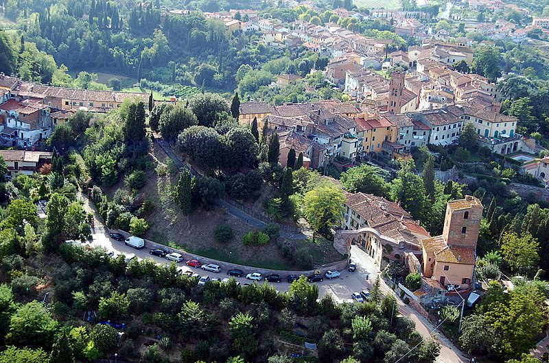 File:Foto aerea di Montopoli - Via Barberia.jpg