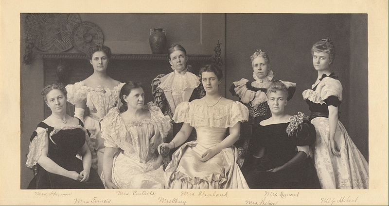 File:Frances Benjamin Johnston (American - (Mrs. Grover Cleveland and the Wives of Members of President Grover Cleveland's Cabinet) - Google Art Project.jpg