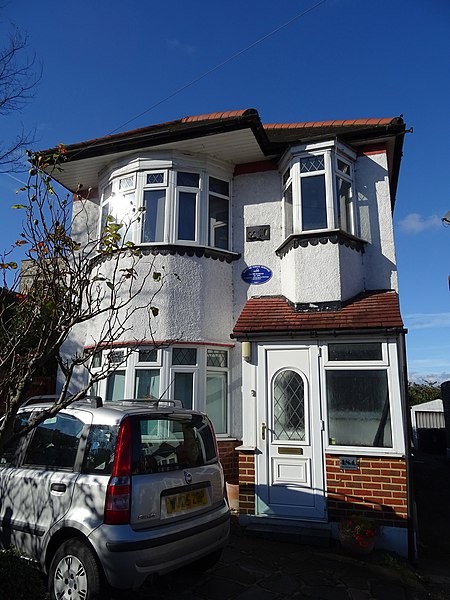 File:Freddy Randall - 184 Old Church Road Chingford London E4 8BU.jpg