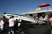 第2話「ギャロッピング・ゴースト」 2011年リノ・エアレース墜落事故当該機