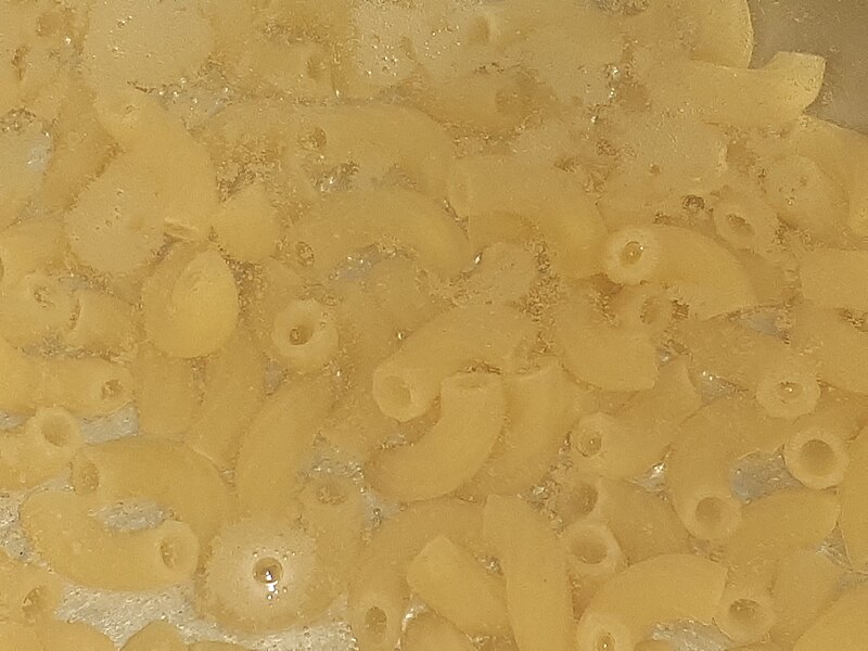 File:HK goods Barilla product chifferi 通心粉 macaroni food boiling July 2021 SS2 08.jpg