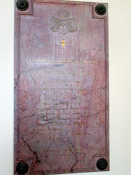 File:Hedwig Zichy plaque.jpg