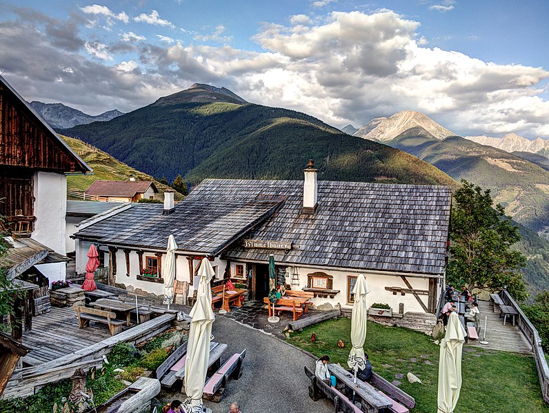 File:Himmelbauer Obervellach Mölltal 2013 08f.jpg