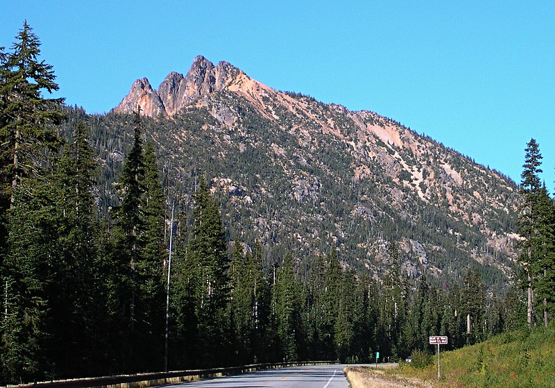 File:Hinkhouse Peak , from North Cascade highway.jpg