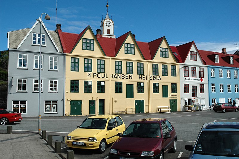 File:Is03208-Torshavn.jpg