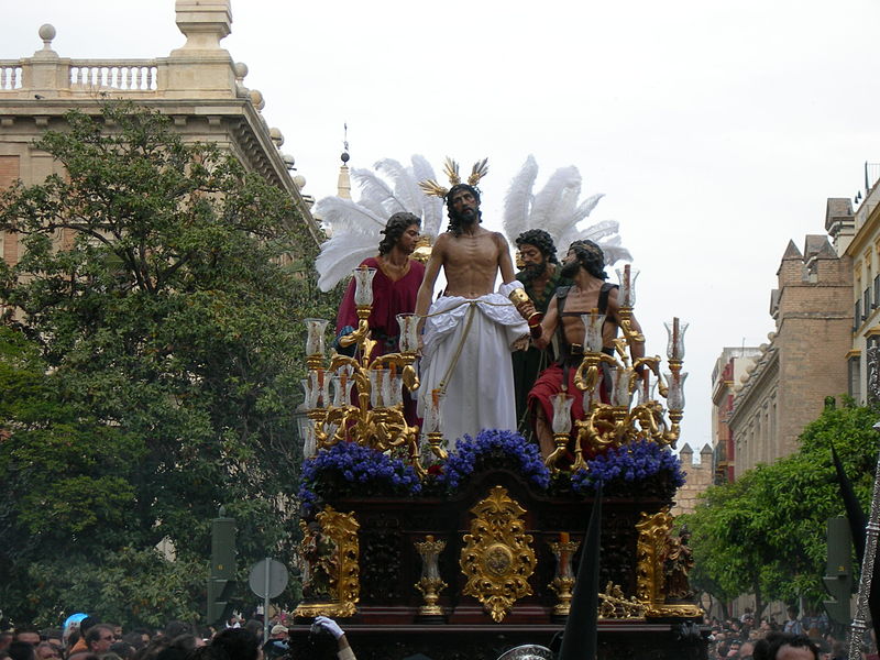 File:Jesus despojado 01.JPG