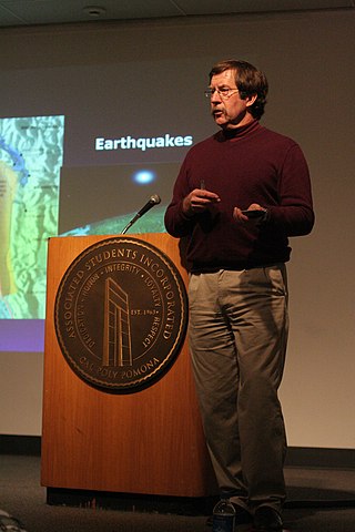 <span class="mw-page-title-main">John J. Clague</span> Canadian geologist