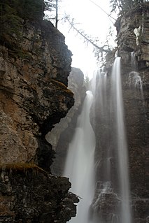 Johnston Creek (Alberta) Creek in Alberta, Canada