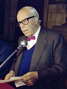 Josep Lluís Sert i López (1981) (cropped).jpg