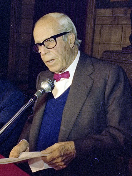 File:Josep Lluís Sert i López (1981) (cropped).jpg