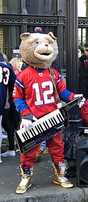 Keytar Bear Keytar Bear at Patriots Parade 2019.jpeg