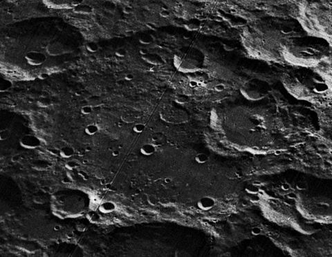 Another oblique view from Lunar Orbiter 5, facing southwest Landau crater 5006 med.jpg