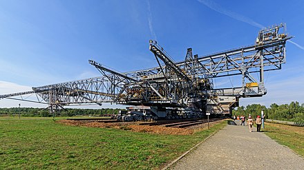 F60 overburden conveyor bridge