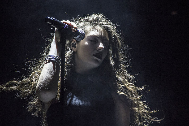 File:Lorde (14993089459).jpg