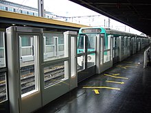 Métro de Paris - Ligne 13 - Chatillon Montrouge - Portes palières (2).JPG