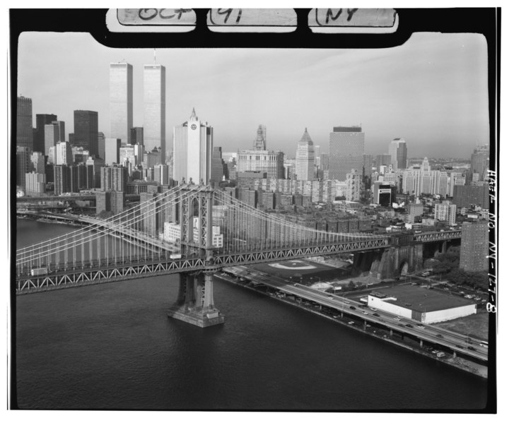 File:MANHATTAN TOWER AND ANCHORAGE OF MANHATTAN BRIDGE LOOKING SOUTHWEST - Manhattan Bridge, Spanning East River at Flatbush Avenue, between New York City and Brooklyn, New York, New HAER NY,31-NEYO,164-8.tif