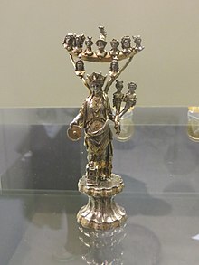 Zilveren beeldje van Tutela uit de schat van Mâcon