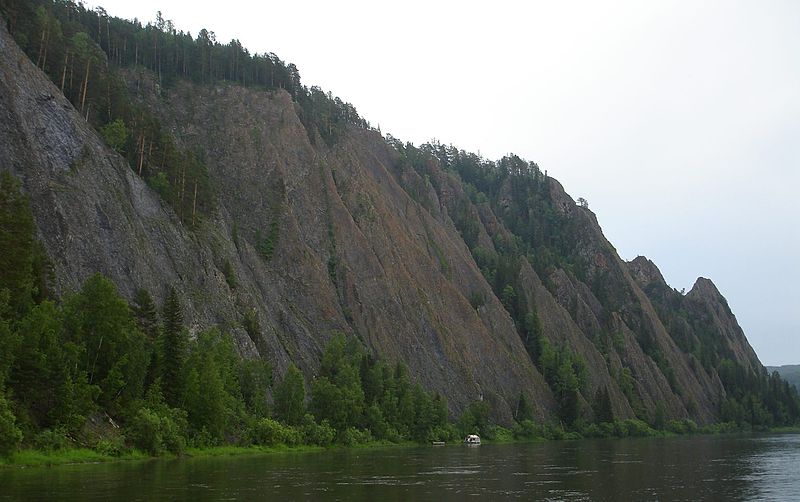 File:Mana river 2.jpg