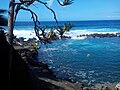 Piscina de pedras na praia de Manapany