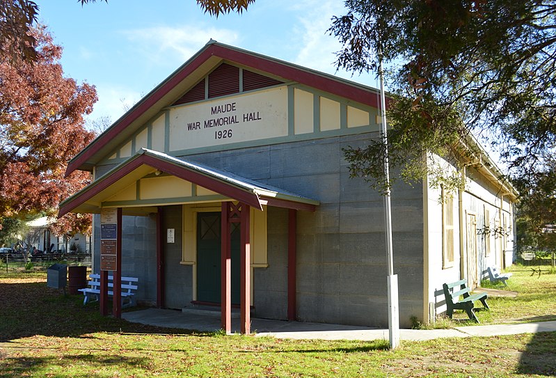 File:Maude War Memorial Hall 003.JPG