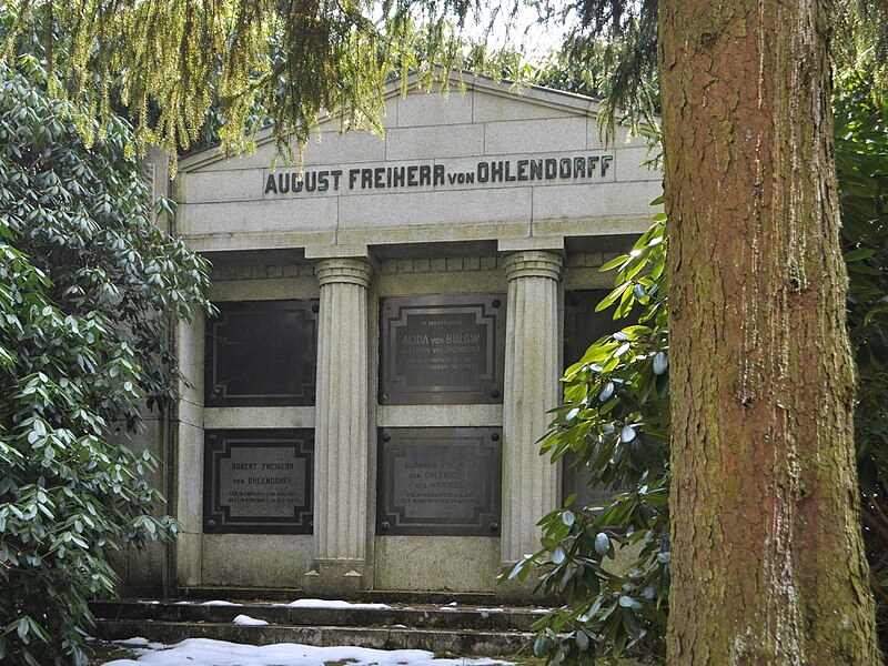 File:Mausoleum A. von Ohlendorff (Friedhof Hamburg-Ohlsdorf).ajb.jpg