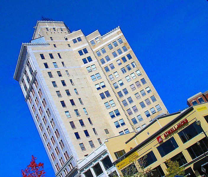 File:McKay Tower, slant.jpg