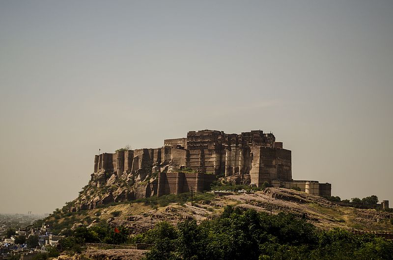 File:Mehrangarh at a distance.jpg