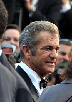 Mel Gibson Cannes 2011 - 2.jpg