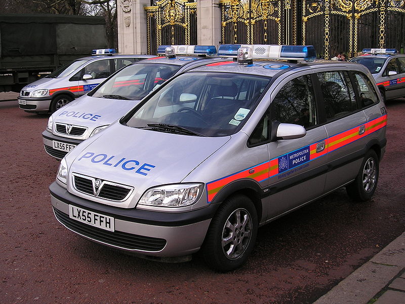 File:Metropolitan Police cars.jpg