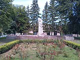 Monument Vorniceni (cropped).jpg