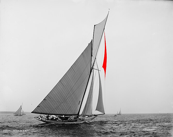 NY70 Class sloop Yankee-2 Yankee.jpg