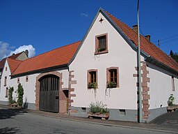 Neuhemsbach, Bauernhof (ehem.) in der Hauptstraße