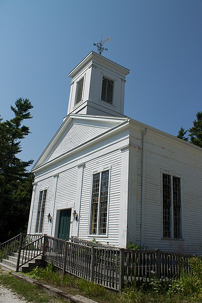 File:North Rochester Congregational Church 2.jpg