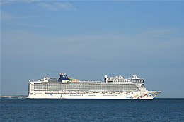 Norwegian Epic 1.JPG