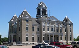 Nuckolls County Courthouse from NW 1.JPG