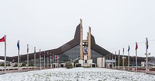 Palacio de Juventud y Deportes.